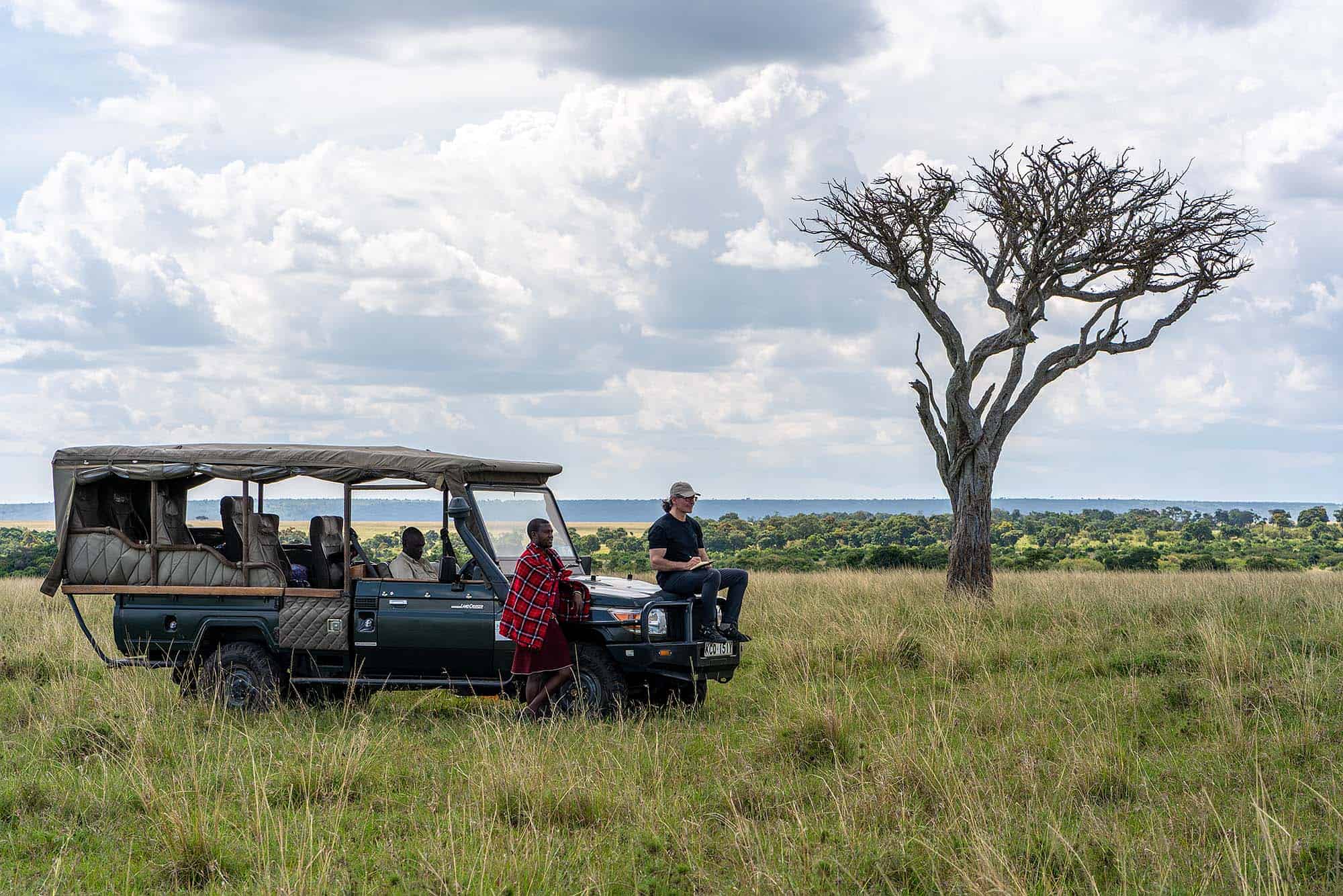 John Banovich sketching wildlife in Africa.